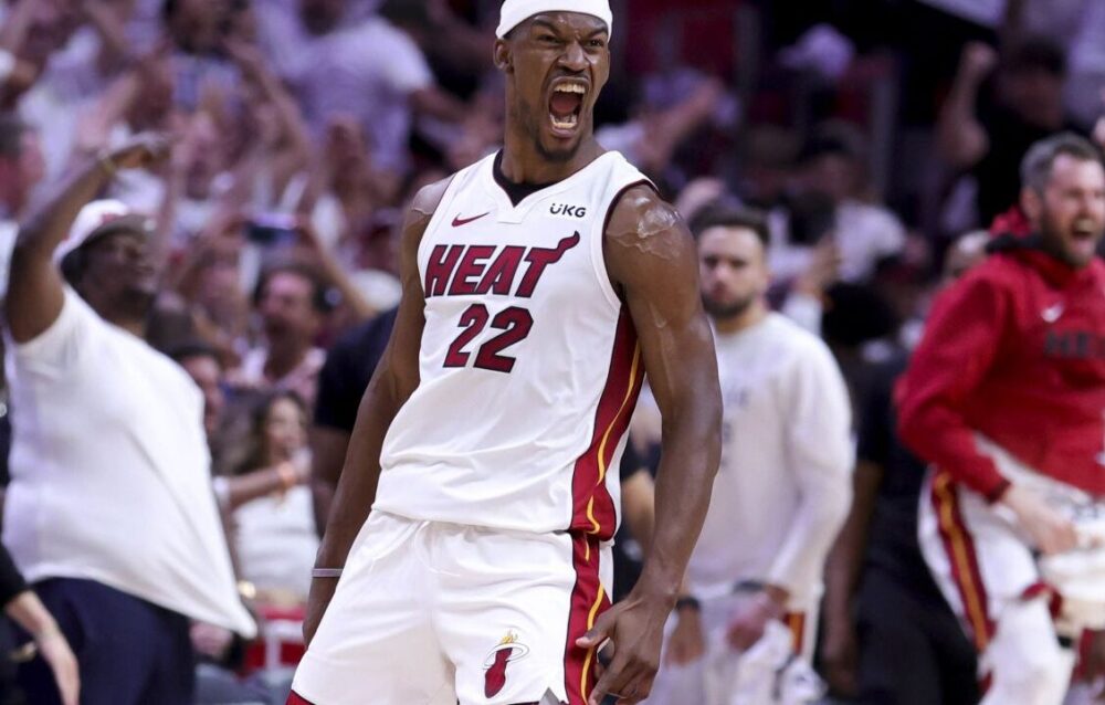 Miami Heat up 3-1 in series