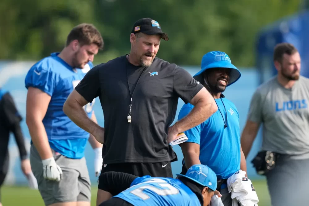 dan campbell of the detroit lions